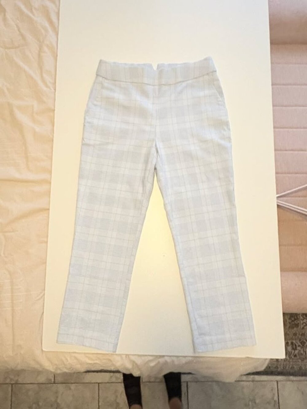 Jules and Leopold Blue and White Plaid Capri Pants - Size Small / Petite